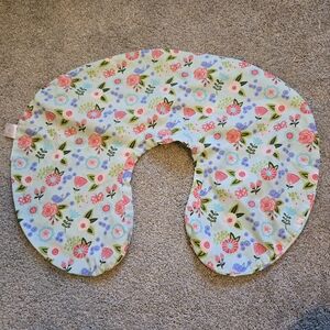 Boppy baby nursing pillow cover READ please